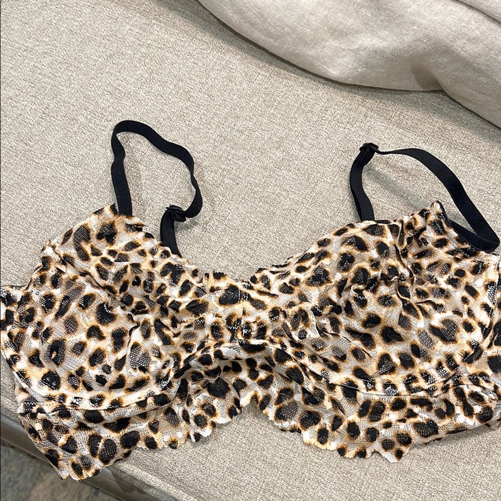 VS PINK Leopard Print Women's Bralette